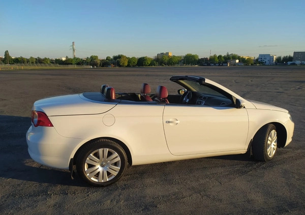 Volkswagen Eos cena 36900 przebieg: 142000, rok produkcji 2009 z Lubin małe 254